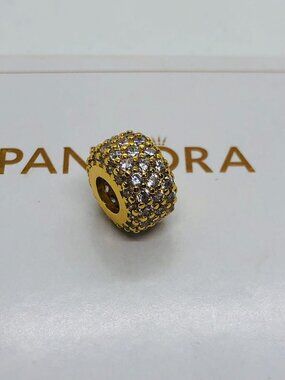 Pandora Sparkling Pavé Triple-row Charm gold plated